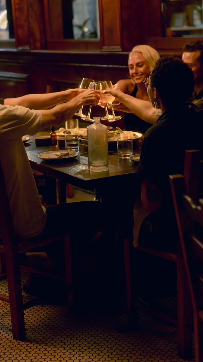 Reel — Evening ambiance in restaurant